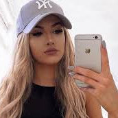 Mia